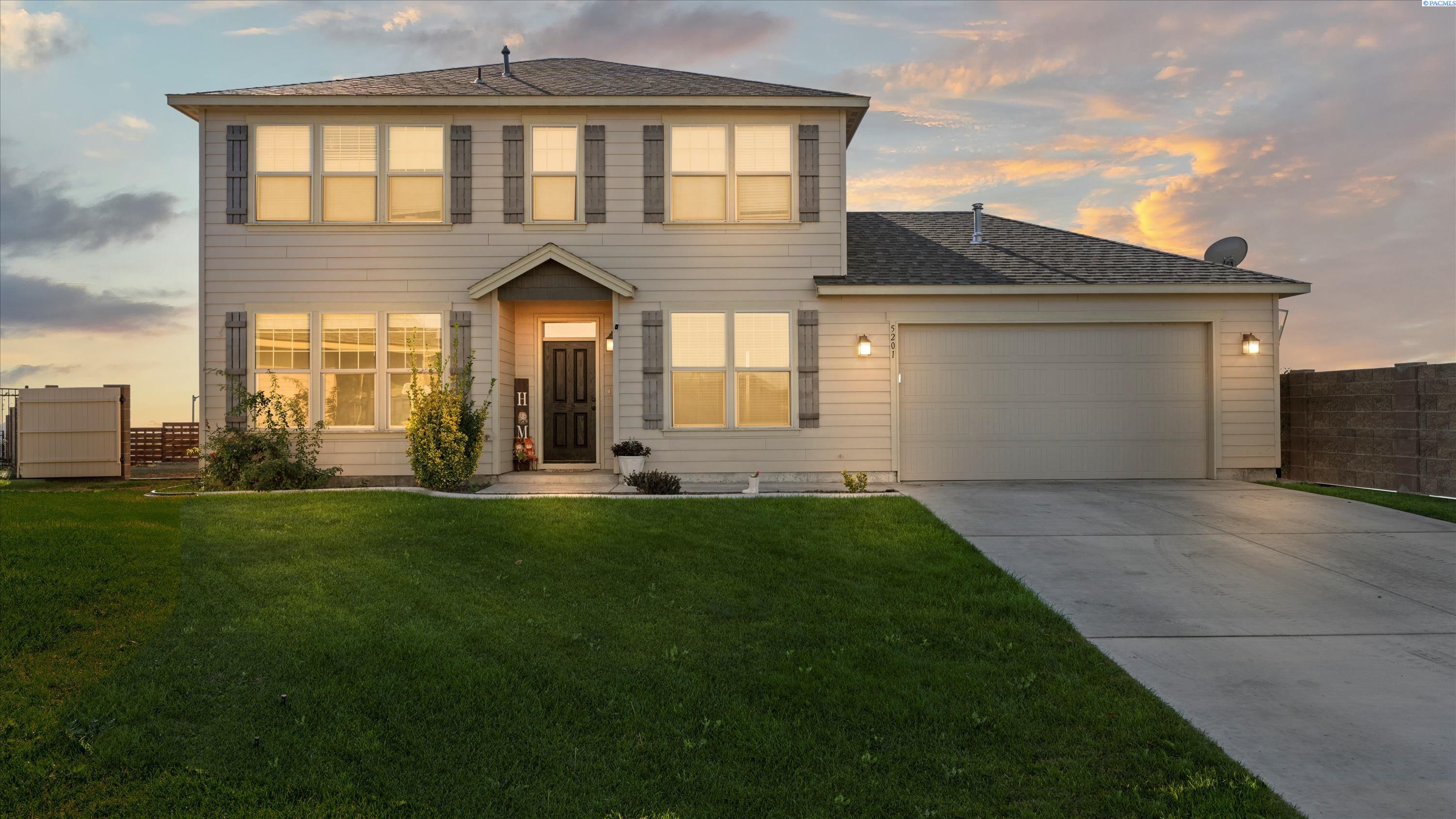 Honolulu Dr, Pasco, Washington 99301, 3 Bedrooms Bedrooms, 0 ,3 BathroomsBathrooms,Houses,For Sale,Honolulu Dr,0,288071