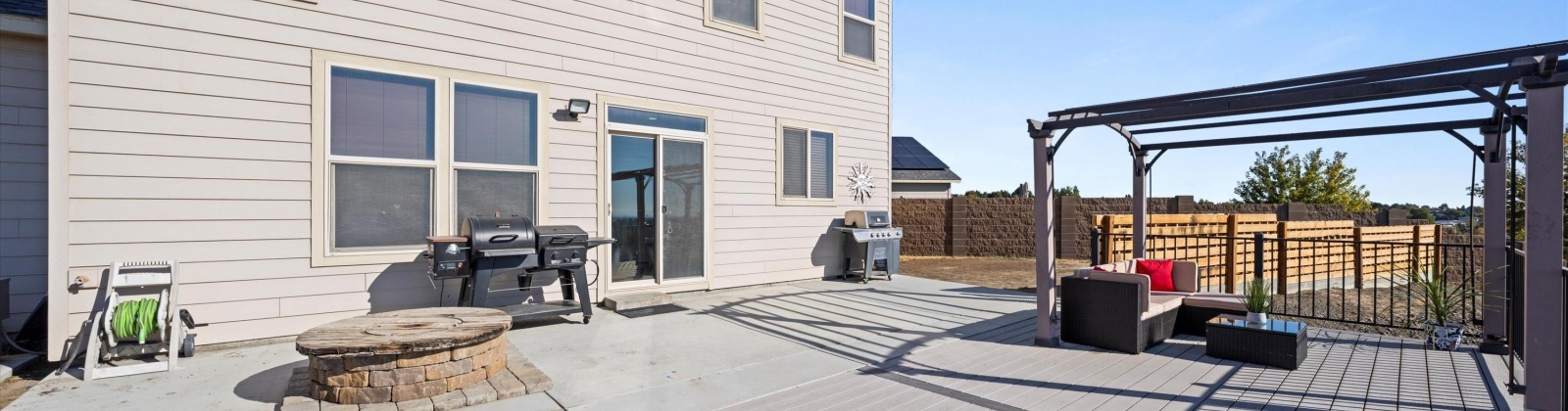 Honolulu Dr, Pasco, Washington 99301, 3 Bedrooms Bedrooms, 0 ,3 BathroomsBathrooms,Houses,For Sale,Honolulu Dr,0,288071