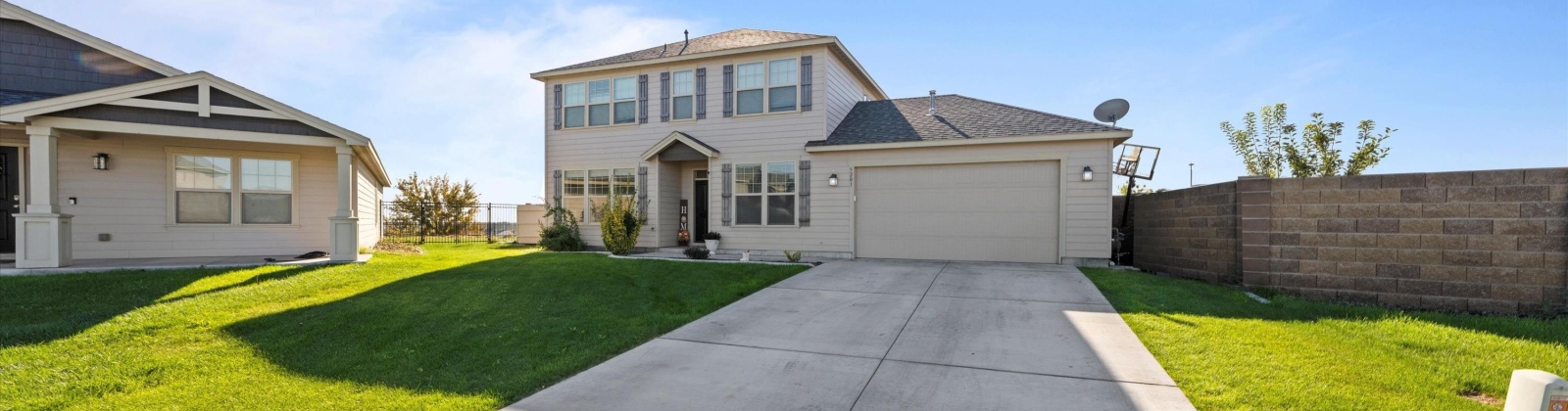 Honolulu Dr, Pasco, Washington 99301, 3 Bedrooms Bedrooms, 0 ,3 BathroomsBathrooms,Houses,For Sale,Honolulu Dr,0,288071