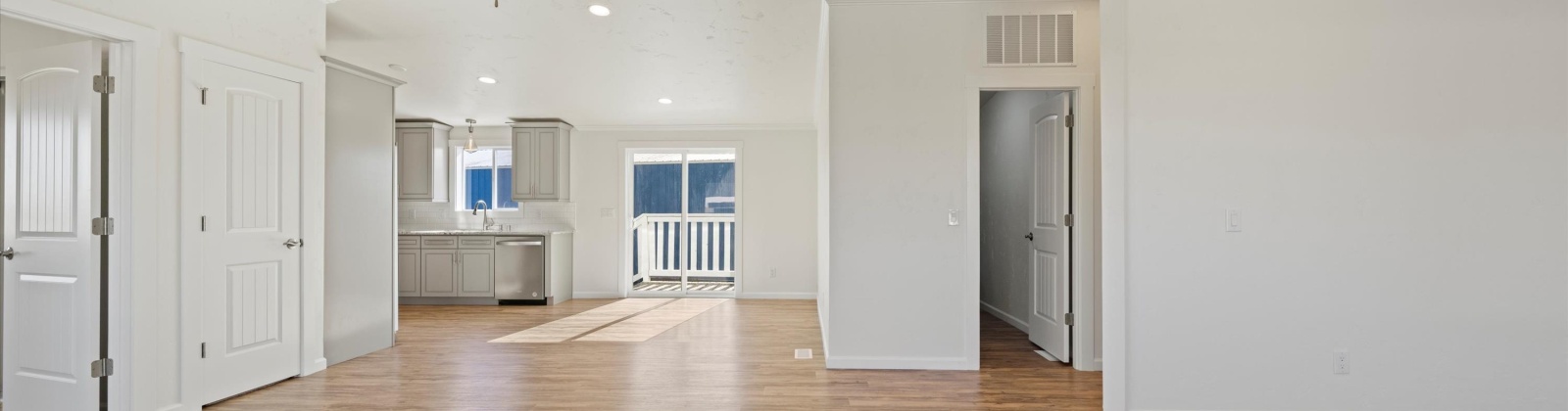 Dusty Rd, Burbank, Washington 99323, 3 Bedrooms Bedrooms, 0 ,2 BathroomsBathrooms,Manufactured Homes,For Sale,Dusty Rd,0,288079