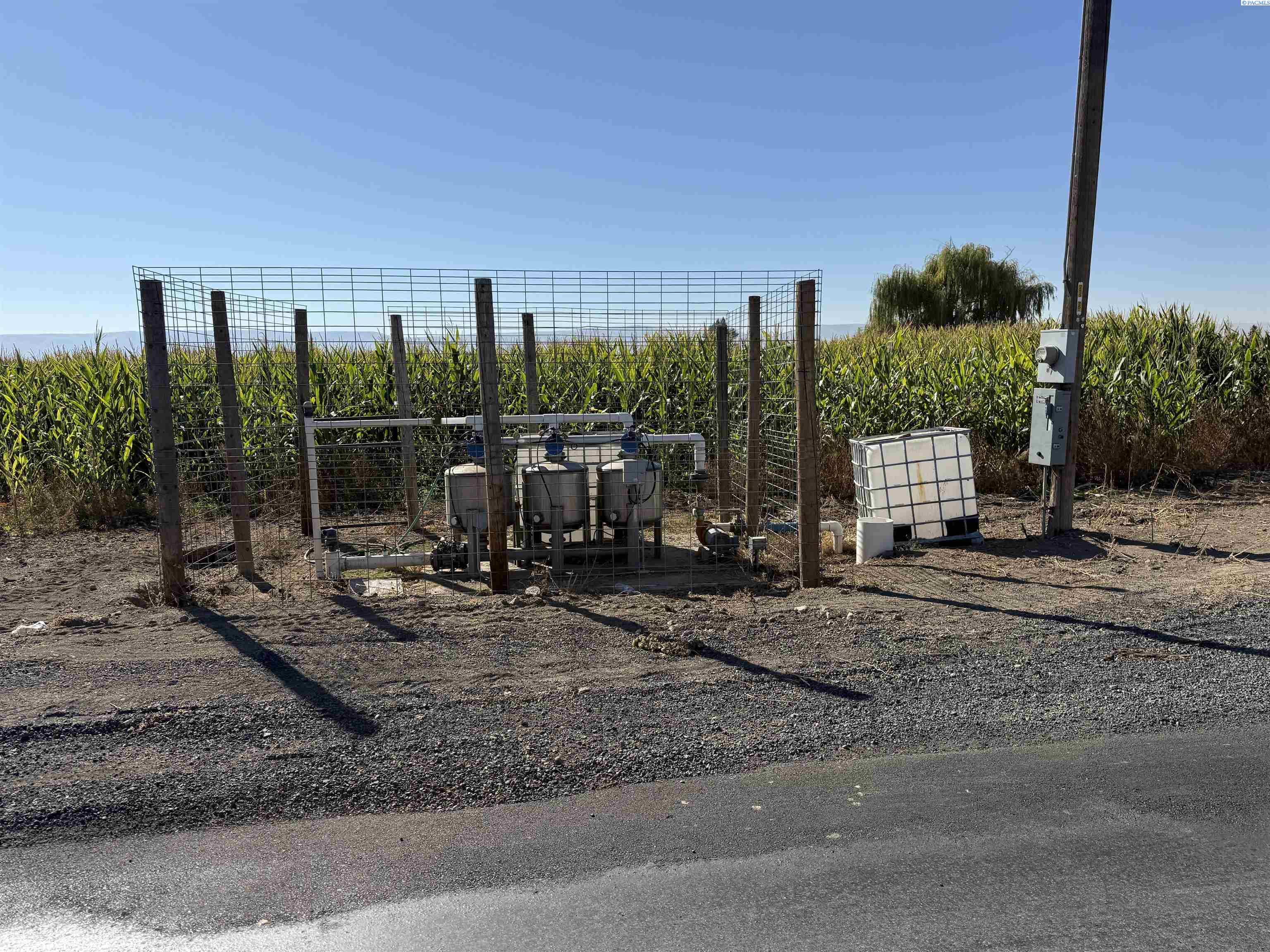King Tull Rd, Prosser, Washington 99350, 0 , 0 ,0,Agricultural Land,For Sale,King Tull Rd,0,288092