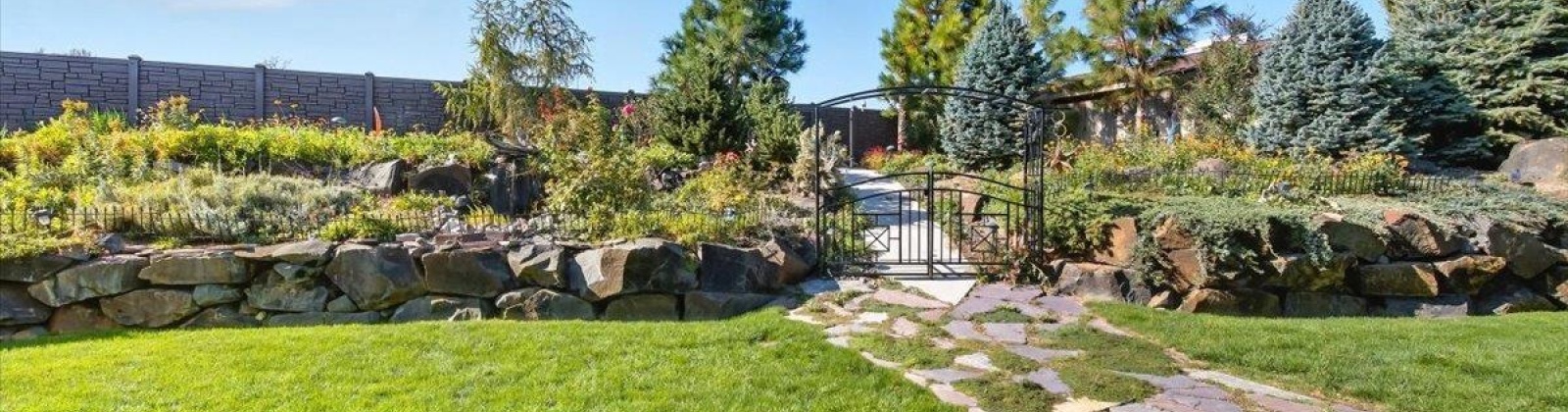 Heritage Hills Dr, Richland, Washington 99352, 4 Bedrooms Bedrooms, 0 ,2 BathroomsBathrooms,Houses,For Sale,Heritage Hills Dr,0,288094