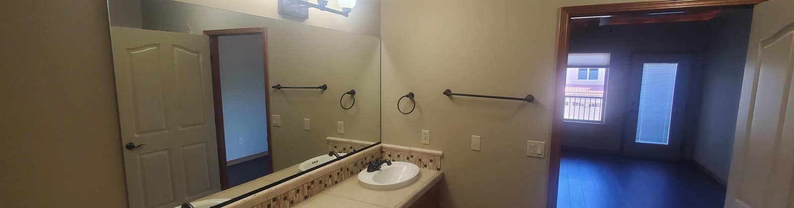 Bradley Blvd #204, Richland, Washington 99352, 2 Bedrooms Bedrooms, 0 ,2 BathroomsBathrooms,Condos/townhomes,For Rent,Bradley Blvd #204,0,288084