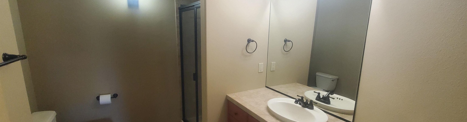 Bradley Blvd #204, Richland, Washington 99352, 2 Bedrooms Bedrooms, 0 ,2 BathroomsBathrooms,Condos/townhomes,For Rent,Bradley Blvd #204,0,288084