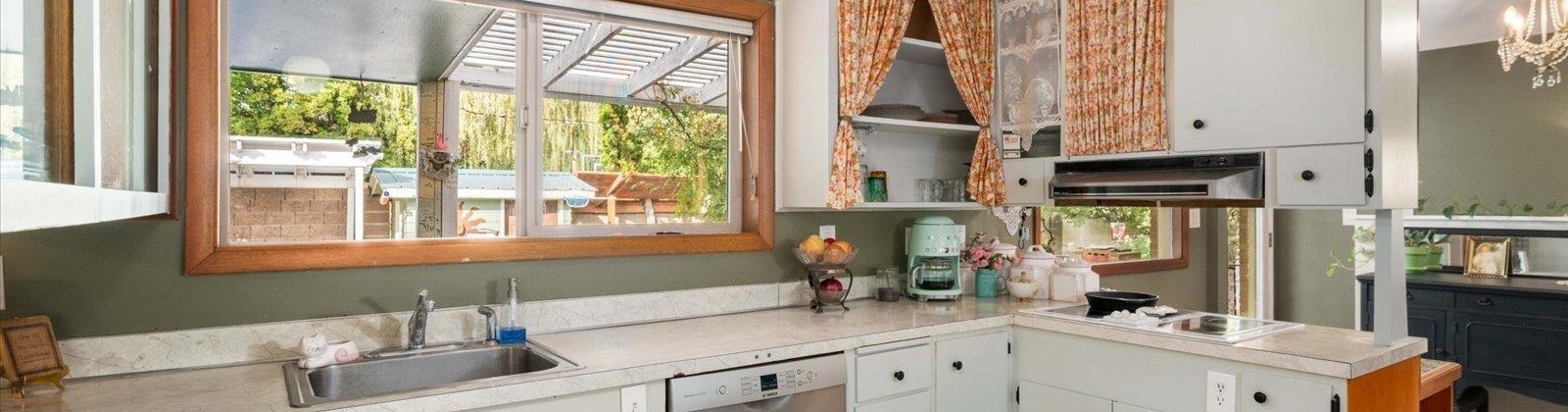 Everett Place, Kennewick, Washington 99337, 4 Bedrooms Bedrooms, 0 ,3 BathroomsBathrooms,Houses,For Sale,Everett Place,0,288099