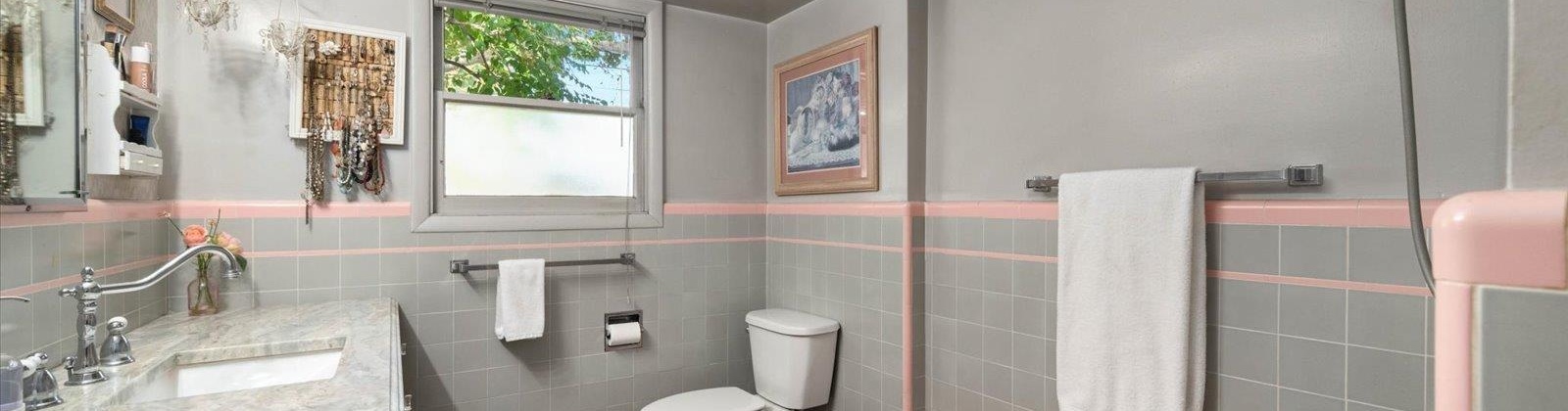 Everett Place, Kennewick, Washington 99337, 4 Bedrooms Bedrooms, 0 ,3 BathroomsBathrooms,Houses,For Sale,Everett Place,0,288099