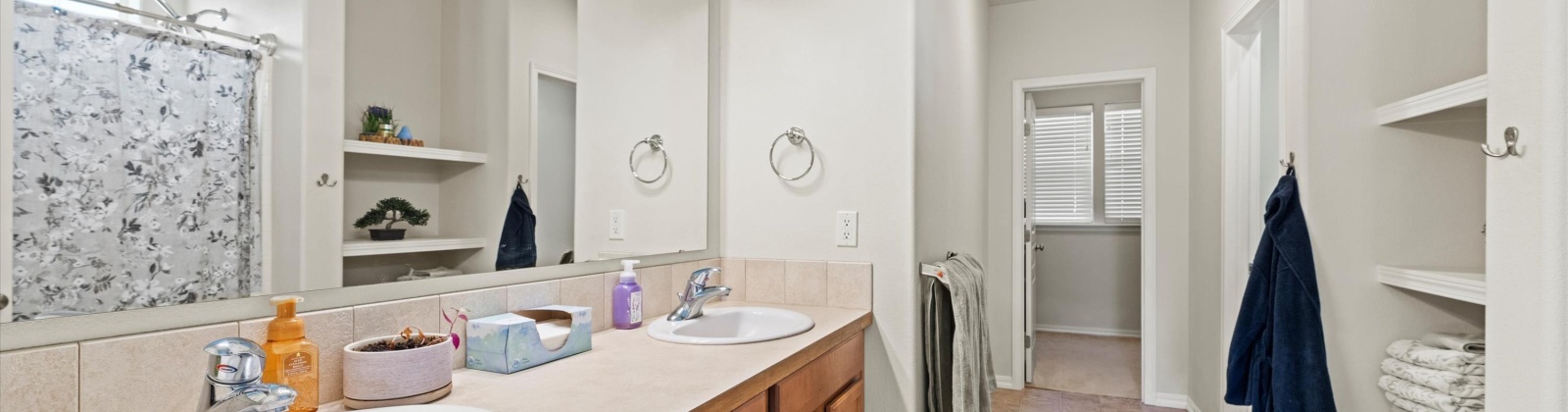 Chris Street, West Richland, Washington 99353, 3 Bedrooms Bedrooms, 0 ,3 BathroomsBathrooms,Houses,For Sale,Chris Street,0,288103