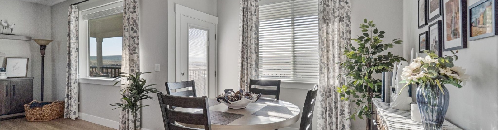 Waylon Drive, West Richland, Washington 99353, 5 Bedrooms Bedrooms, 0 ,4 BathroomsBathrooms,Houses,For Sale,Waylon Drive,0,288104