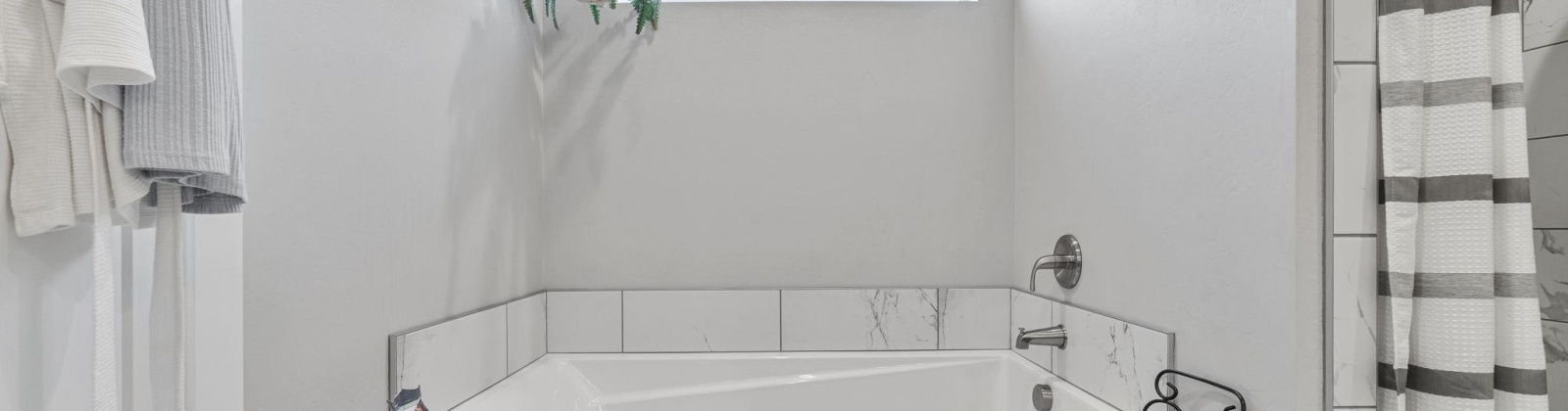 Waylon Drive, West Richland, Washington 99353, 5 Bedrooms Bedrooms, 0 ,4 BathroomsBathrooms,Houses,For Sale,Waylon Drive,0,288104