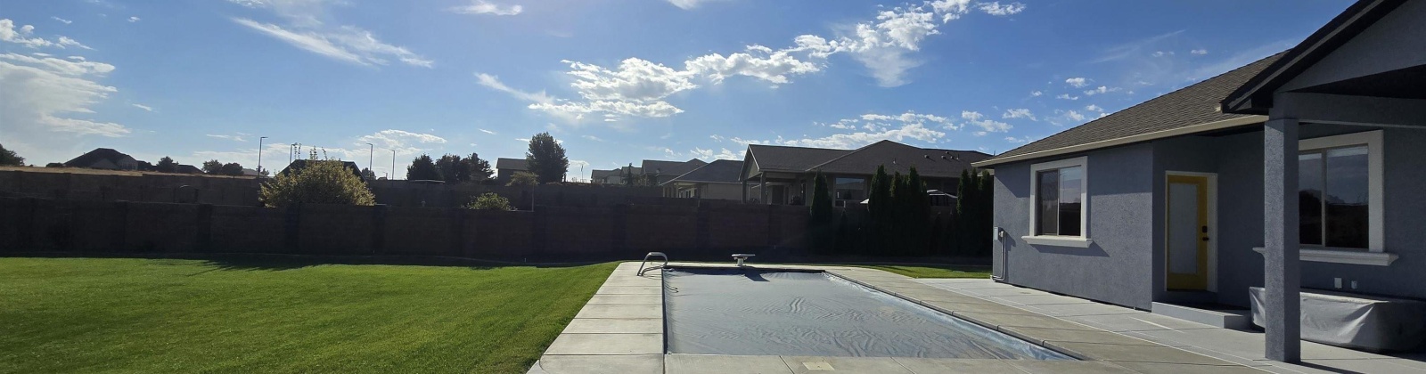 Karlee Drive, Richland, Washington 99352, 4 Bedrooms Bedrooms, 0 ,3 BathroomsBathrooms,Houses,For Rent,Karlee Drive,0,288108