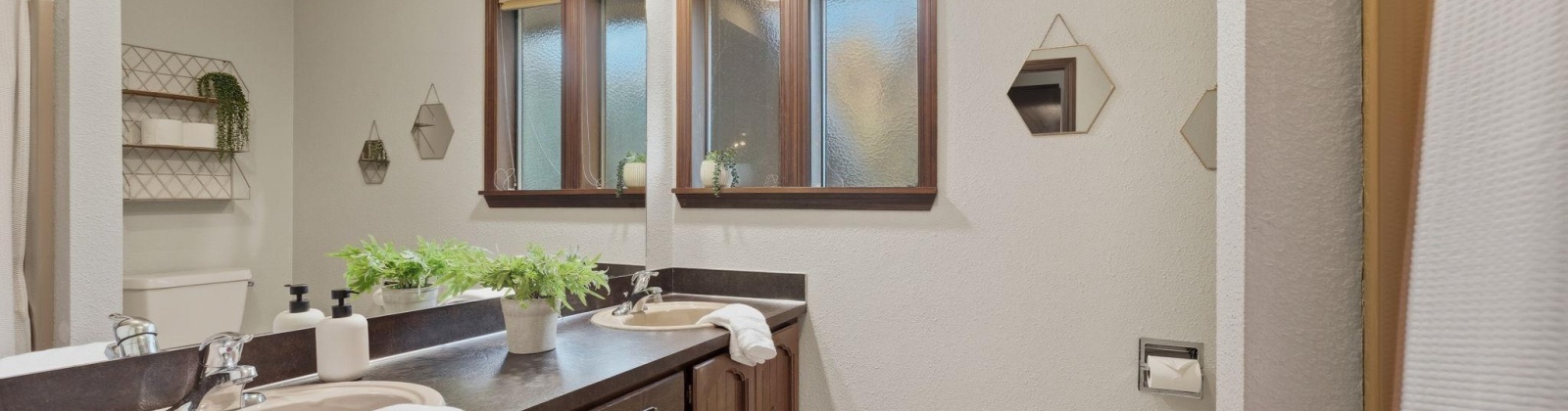 Hills West Way, Richland, Washington 99352, 5 Bedrooms Bedrooms, 0 ,4 BathroomsBathrooms,Houses,For Sale,Hills West Way,0,288112