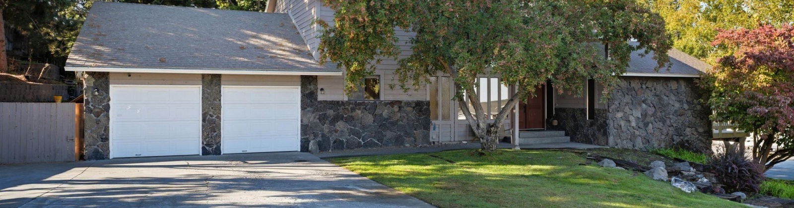 Hills West Way, Richland, Washington 99352, 5 Bedrooms Bedrooms, 0 ,4 BathroomsBathrooms,Houses,For Sale,Hills West Way,0,288112