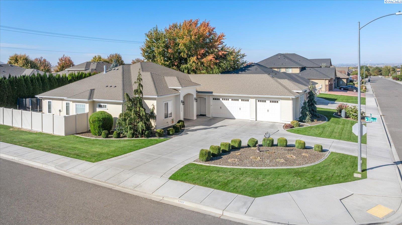 Dawes St, Kennewick, Washington 99338, 3 Bedrooms Bedrooms, 0 ,3 BathroomsBathrooms,Houses,For Sale,Dawes St,0,288113