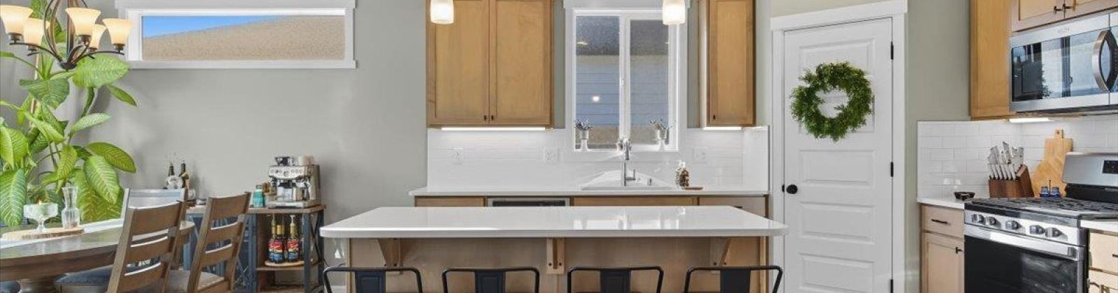 Lennox St, West Richland, Washington 99353, 3 Bedrooms Bedrooms, 0 ,2 BathroomsBathrooms,Houses,For Sale,Lennox St,0,288124