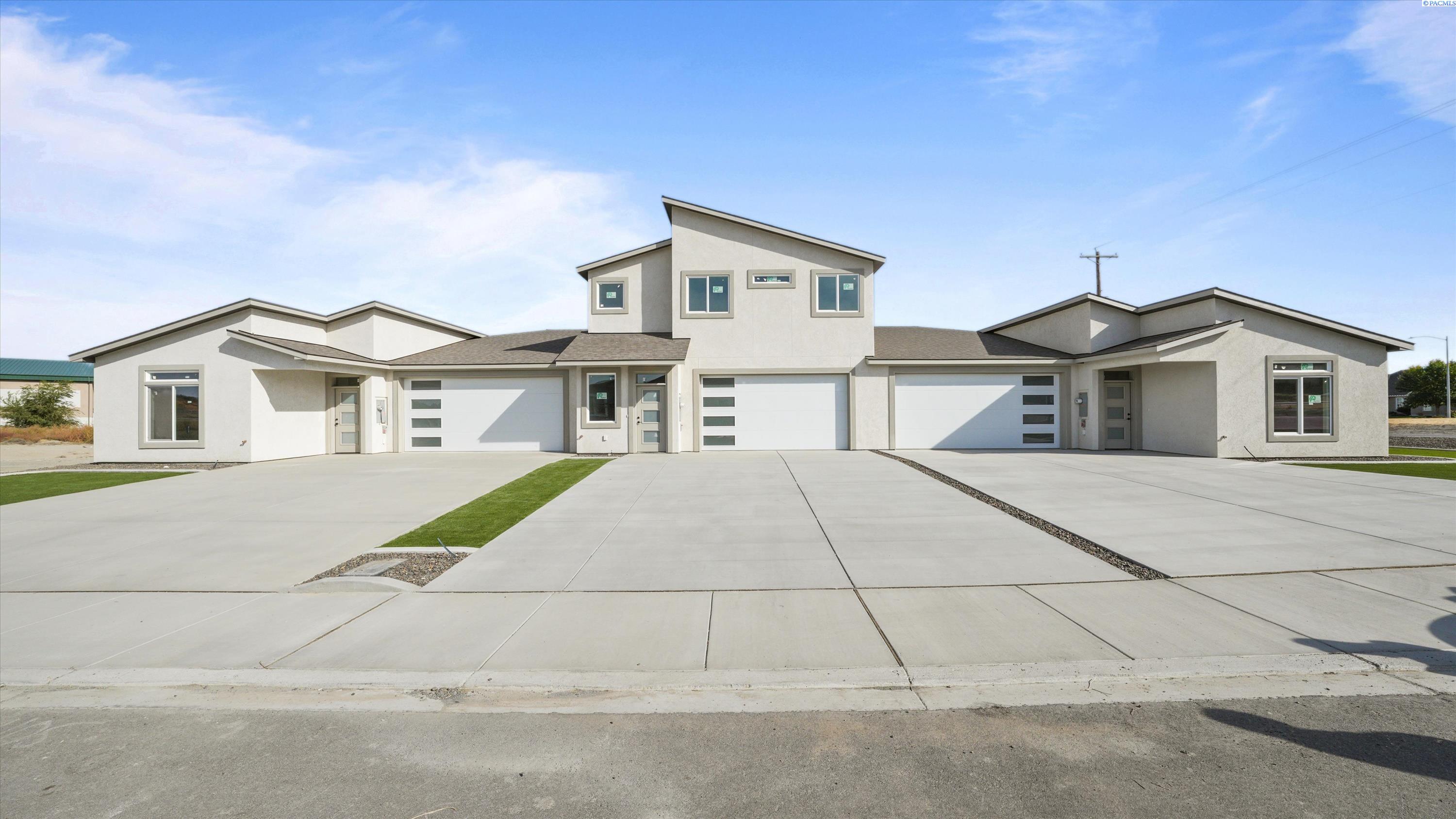Fairhaven Loop, Richland, Washington 99352, 9 Bedrooms Bedrooms, 0 ,6 BathroomsBathrooms,Multi-family,For Sale,Fairhaven Loop,0,288138