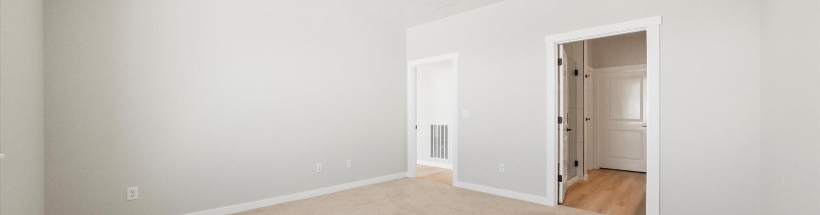 Fairhaven Loop, Richland, Washington 99352, 9 Bedrooms Bedrooms, 0 ,6 BathroomsBathrooms,Multi-family,For Sale,Fairhaven Loop,0,288138