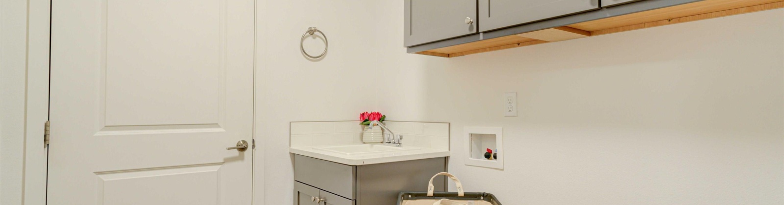 Courtney Dr, Pasco, Washington 99301-3090, 4 Bedrooms Bedrooms, 0 ,2 BathroomsBathrooms,Houses,For Sale,Courtney Dr,0,288144