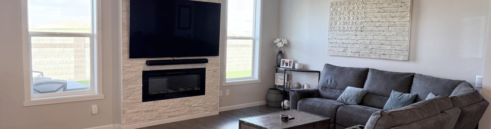 Lennox St, West Richland, Washington 99353, 4 Bedrooms Bedrooms, 0 ,2 BathroomsBathrooms,Houses,For Sale,Lennox St,0,288171