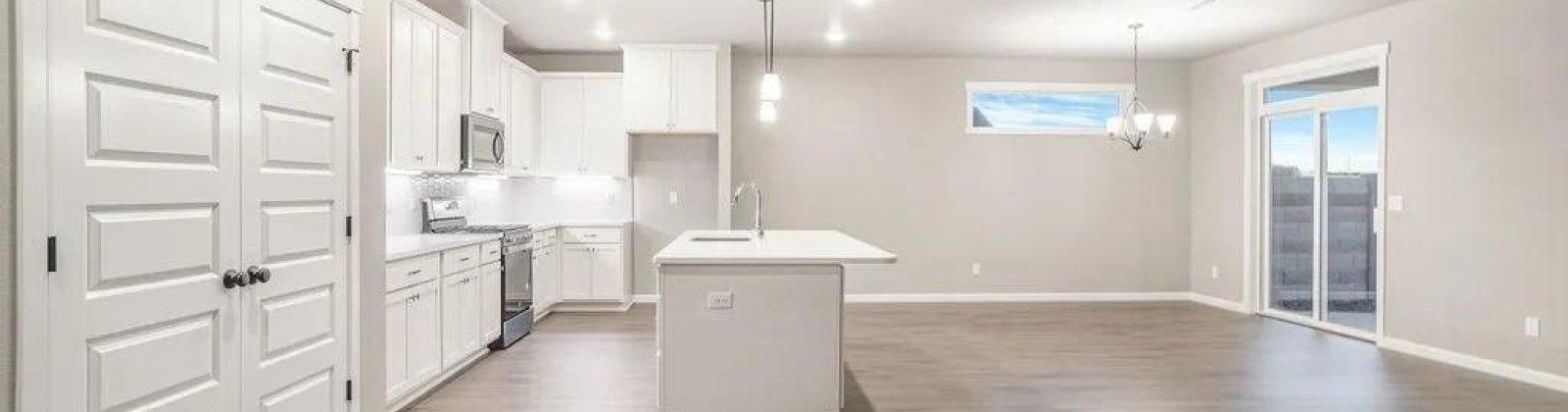 Lennox St, West Richland, Washington 99353, 4 Bedrooms Bedrooms, 0 ,2 BathroomsBathrooms,Houses,For Sale,Lennox St,0,288171