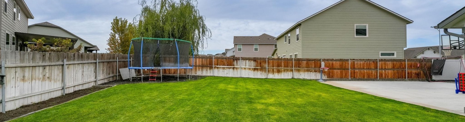 Nauvoo Lane, Pasco, Washington 99301, 4 Bedrooms Bedrooms, 0 ,3 BathroomsBathrooms,Houses,For Sale,Nauvoo Lane,0,288169
