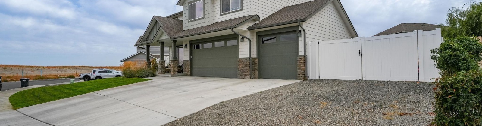 Nauvoo Lane, Pasco, Washington 99301, 4 Bedrooms Bedrooms, 0 ,3 BathroomsBathrooms,Houses,For Sale,Nauvoo Lane,0,288169