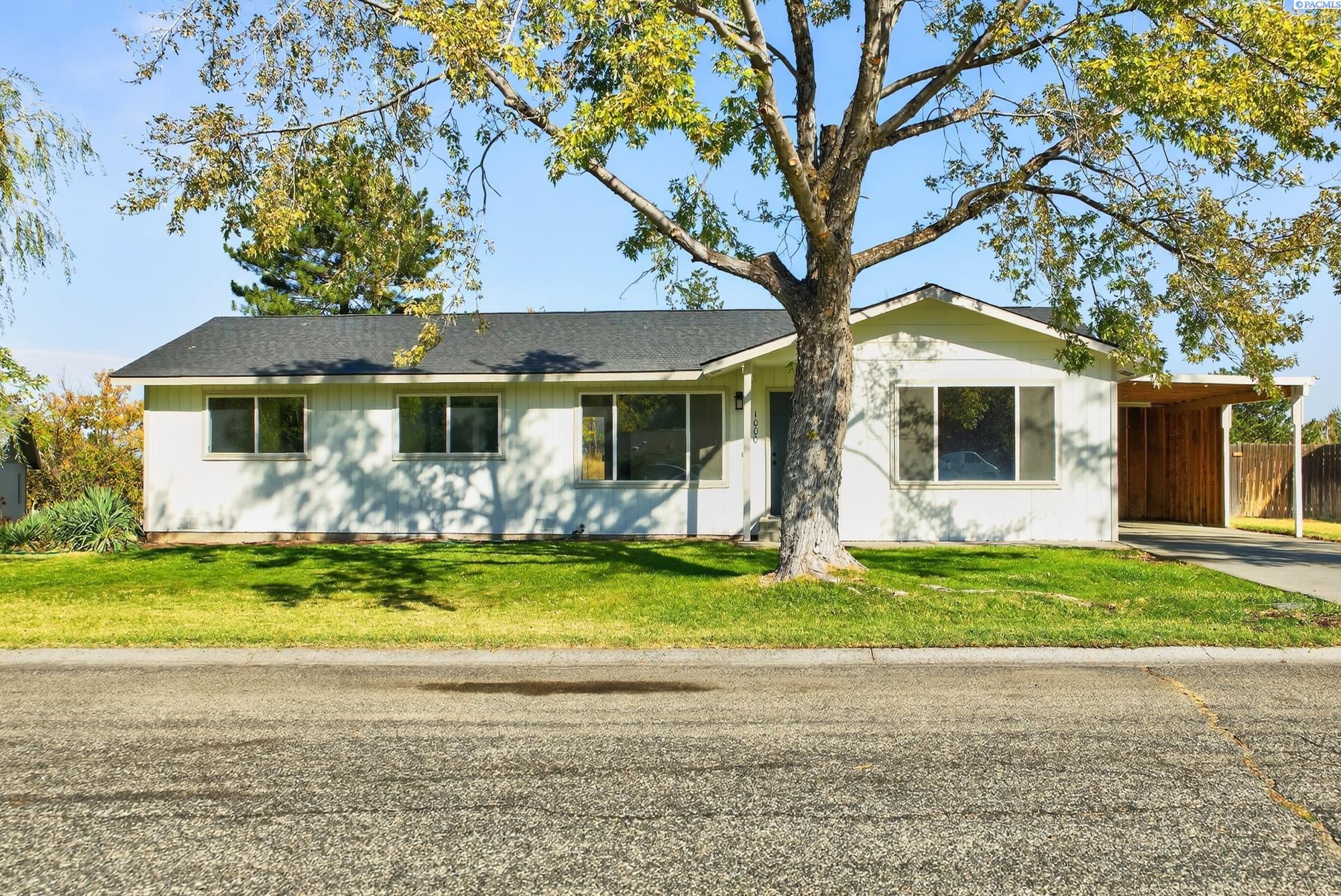 Burgundy Pl, Prosser, Washington 99350, 4 Bedrooms Bedrooms, 0 ,2 BathroomsBathrooms,Houses,For Sale,Burgundy Pl,0,288165