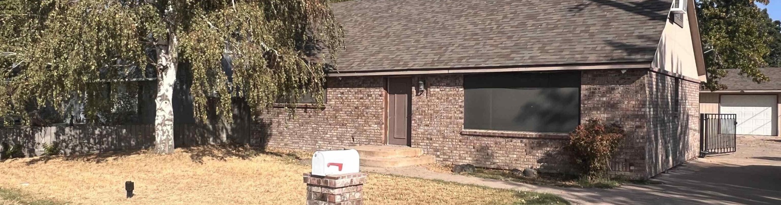 Garfield St, Kennewick, Washington 99337, 3 Bedrooms Bedrooms, 0 ,2 BathroomsBathrooms,Houses,For Sale,Garfield St,0,288152