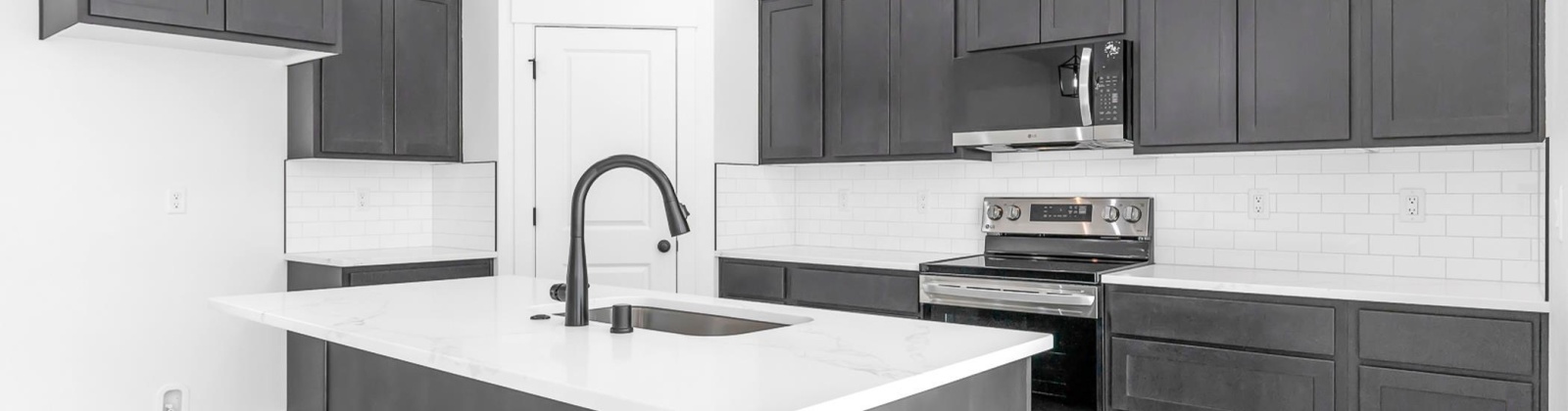 Nuthatch St, Richland, Washington 99352, 3 Bedrooms Bedrooms, 0 ,2 BathroomsBathrooms,Houses,For Sale,Nuthatch St,0,285592