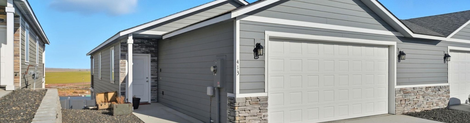 Bedrock Loop, West Richland, Washington 99352, 4 Bedrooms Bedrooms, 0 ,3 BathroomsBathrooms,Condos/townhomes,For Sale,Bedrock Loop,0,288178