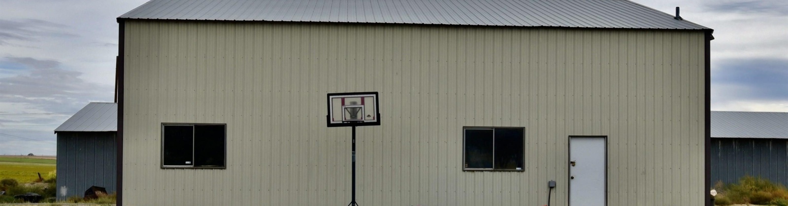 Elm Rd., Pasco, Washington 99301, 4 Bedrooms Bedrooms, 0 ,2 BathroomsBathrooms,Houses,For Sale,Elm Rd.,0,288175