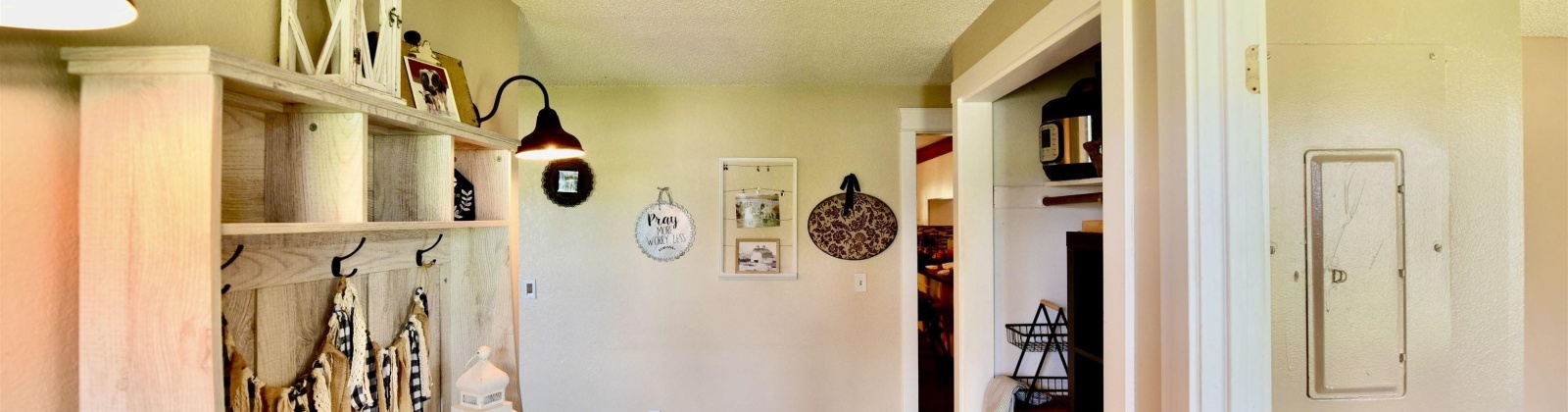 Elm Rd., Pasco, Washington 99301, 4 Bedrooms Bedrooms, 0 ,2 BathroomsBathrooms,Houses,For Sale,Elm Rd.,0,288175