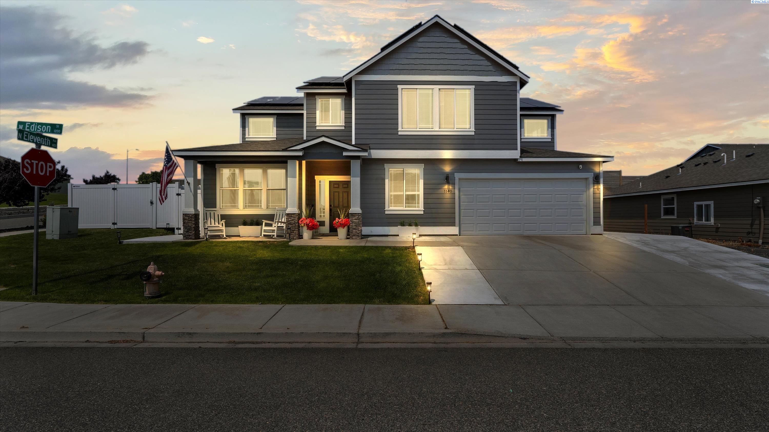 Edison Street, Connell, Washington 99326, 5 Bedrooms Bedrooms, 0 ,3 BathroomsBathrooms,Houses,For Rent,Edison Street,0,288189