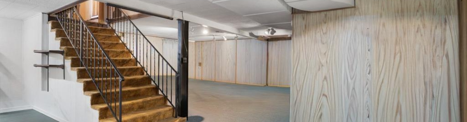 Howard St, Tekoa, Washington 99033, 4 Bedrooms Bedrooms, 0 ,2 BathroomsBathrooms,Houses,For Sale,Howard St,0,288187