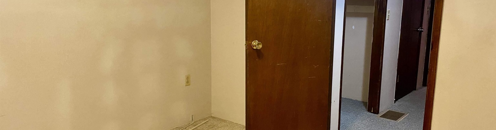 11th Ave, Kennewick, Washington 99337, 4 Bedrooms Bedrooms, 0 ,2 BathroomsBathrooms,Houses,For Sale,11th Ave,0,288184