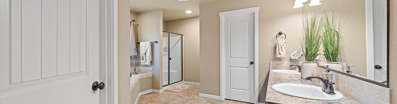 Liberty Ln, Sunnyside, Washington 98944, 4 Bedrooms Bedrooms, 0 ,3 BathroomsBathrooms,Houses,For Sale,Liberty Ln,0,288192