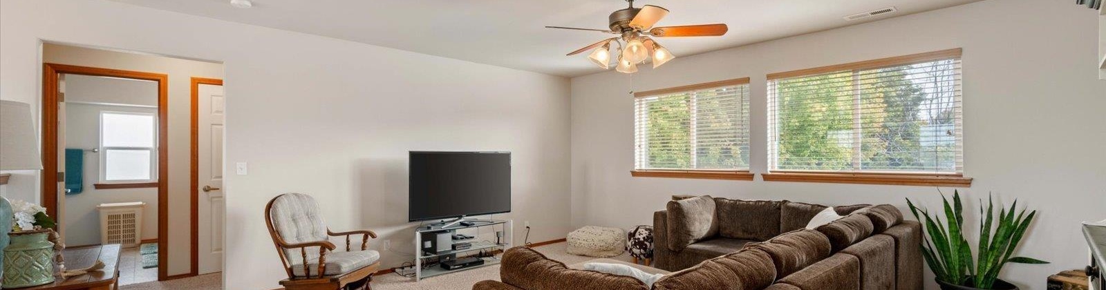 Keller Street, Kennewick, Washington 99337, 4 Bedrooms Bedrooms, 0 ,3 BathroomsBathrooms,Houses,For Sale,Keller Street,0,288194