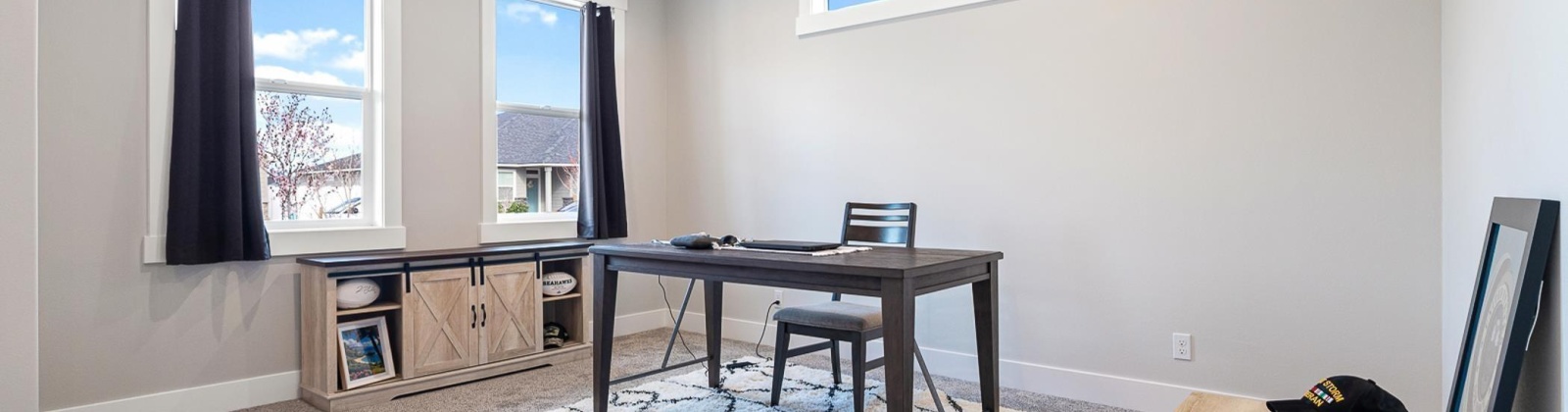 Sunray Ave, Richland, Washington 99352, 3 Bedrooms Bedrooms, 0 ,2 BathroomsBathrooms,Condos/townhomes,For Sale,Sunray Ave,0,288199