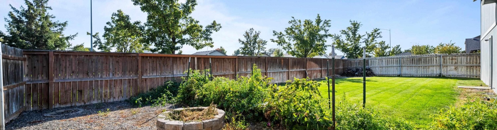 Enzian Falls Dr, Pasco, Washington 99301, 3 Bedrooms Bedrooms, 0 ,2 BathroomsBathrooms,Houses,For Sale,Enzian Falls Dr,0,288202