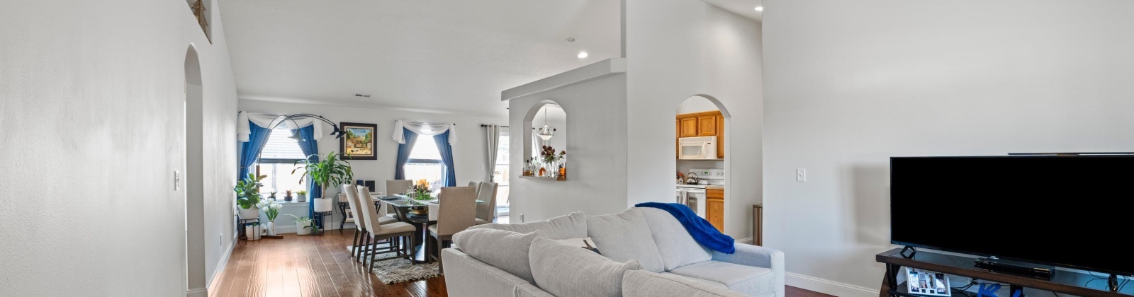 Enzian Falls Dr, Pasco, Washington 99301, 3 Bedrooms Bedrooms, 0 ,2 BathroomsBathrooms,Houses,For Sale,Enzian Falls Dr,0,288202