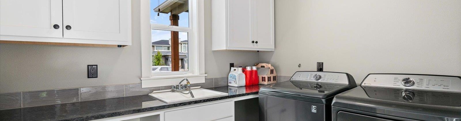 Wallowa Road, Kennewick, Washington 99338, 4 Bedrooms Bedrooms, 0 ,3 BathroomsBathrooms,Houses,For Sale,Wallowa Road,0,288211