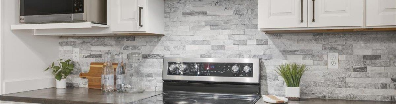 Reed Ct, Kennewick, Washington 99338, 4 Bedrooms Bedrooms, 0 ,2 BathroomsBathrooms,Houses,For Sale,Reed Ct,0,288210