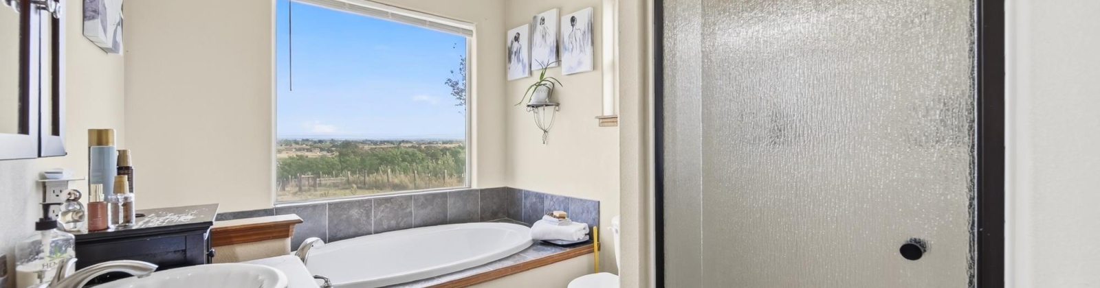 Wells Gap Rd, Prosser, Washington 99350, 3 Bedrooms Bedrooms, 0 ,2 BathroomsBathrooms,Houses,For Sale,Wells Gap Rd,0,288217