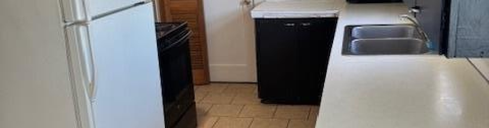 16th Street, Sunnyside, Washington 98944, 2 Bedrooms Bedrooms, 0 ,1 BathroomBathrooms,Houses,For Sale,16th Street,0,288219