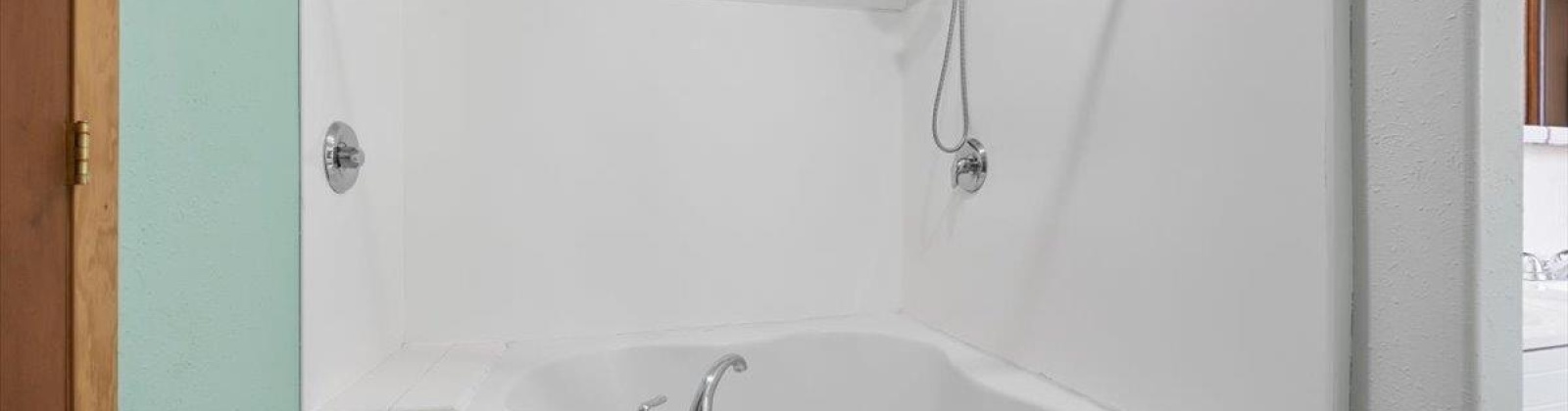 Old Inland Empire, Prosser, Washington 99350, 5 Bedrooms Bedrooms, 0 ,3 BathroomsBathrooms,Houses,For Sale,Old Inland Empire,0,288239