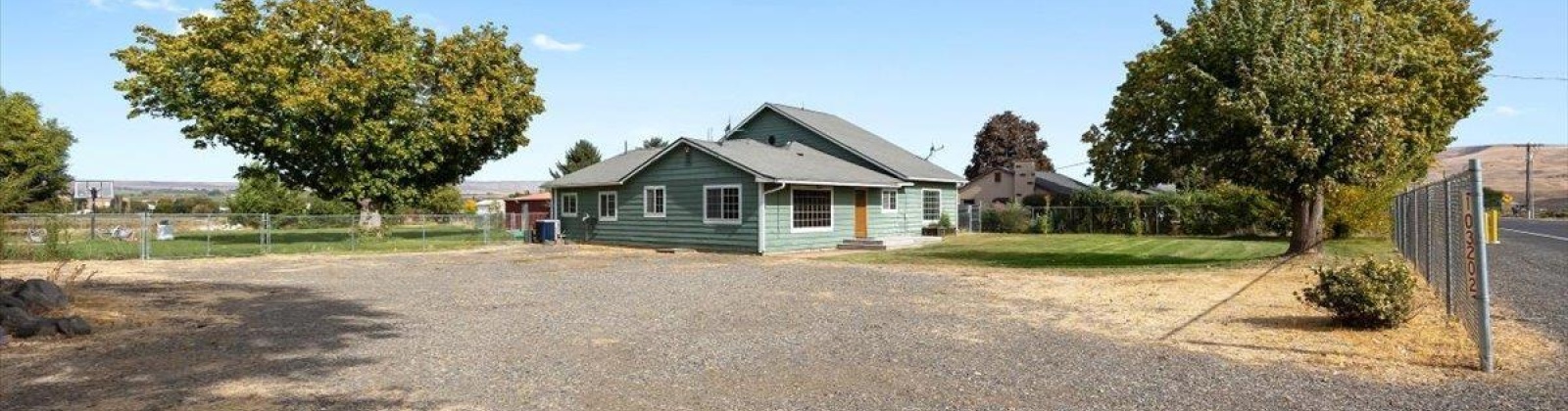 Old Inland Empire, Prosser, Washington 99350, 5 Bedrooms Bedrooms, 0 ,3 BathroomsBathrooms,Houses,For Sale,Old Inland Empire,0,288239