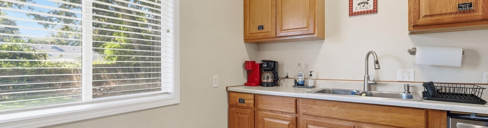 1st Ave, Kennewick, Washington 99336, 4 Bedrooms Bedrooms, 0 ,2 BathroomsBathrooms,Houses,For Sale,1st Ave,0,288235