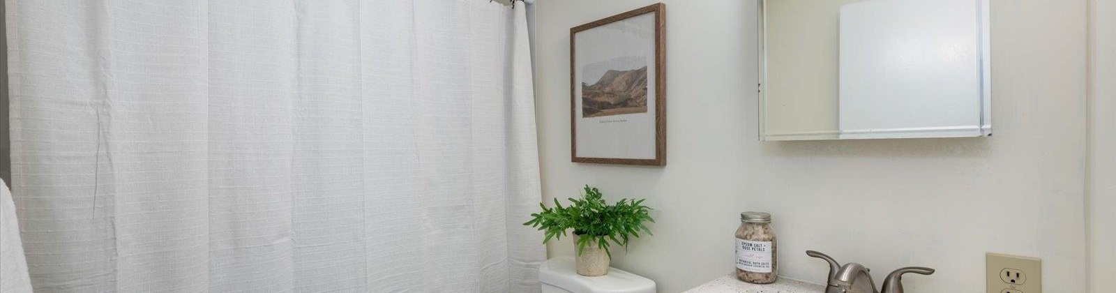 Downing St., Richland, Washington 99352, 2 Bedrooms Bedrooms, 0 ,1 BathroomBathrooms,Houses,For Sale,Downing St.,0,288233