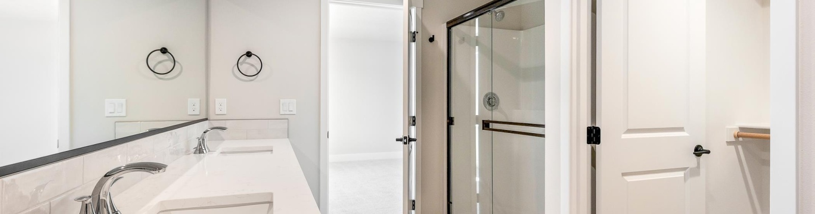 Grapevine Ct, West Richland, Washington 99353, 4 Bedrooms Bedrooms, 0 ,3 BathroomsBathrooms,Condos/townhomes,For Sale,Grapevine Ct,0,286639