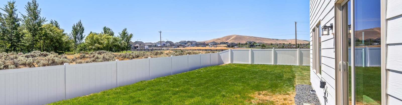 Grapevine Ct, West Richland, Washington 99353, 4 Bedrooms Bedrooms, 0 ,3 BathroomsBathrooms,Condos/townhomes,For Sale,Grapevine Ct,0,286639