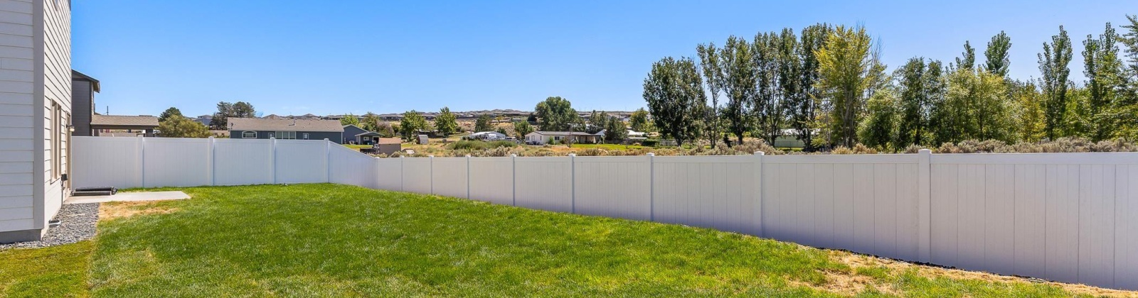 Grapevine Ct, West Richland, Washington 99353, 4 Bedrooms Bedrooms, 0 ,3 BathroomsBathrooms,Condos/townhomes,For Sale,Grapevine Ct,0,286639